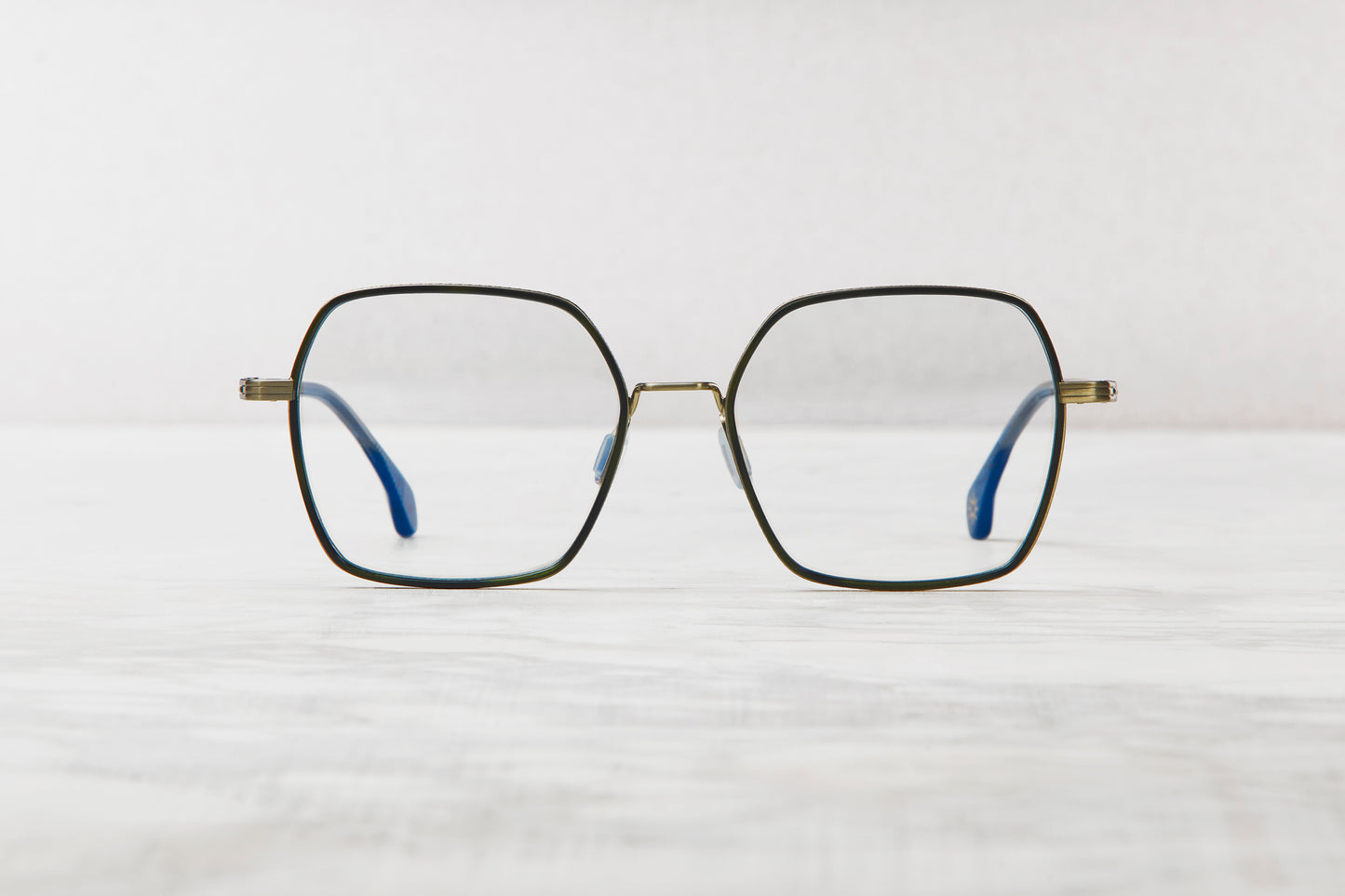 Cadiz - Brushed White Gold