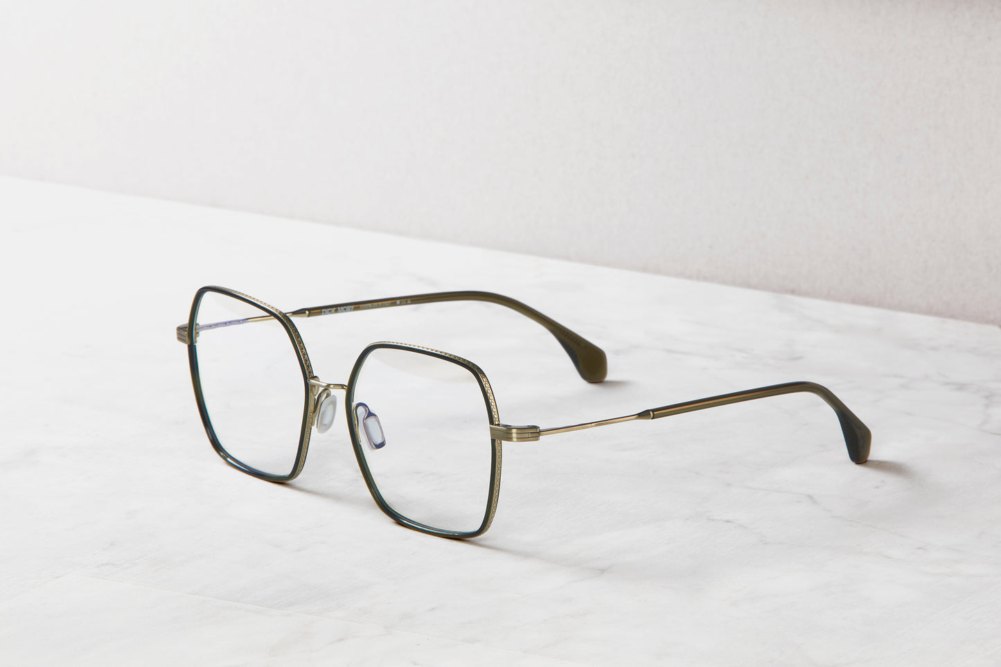 Cadiz - Brushed White Gold