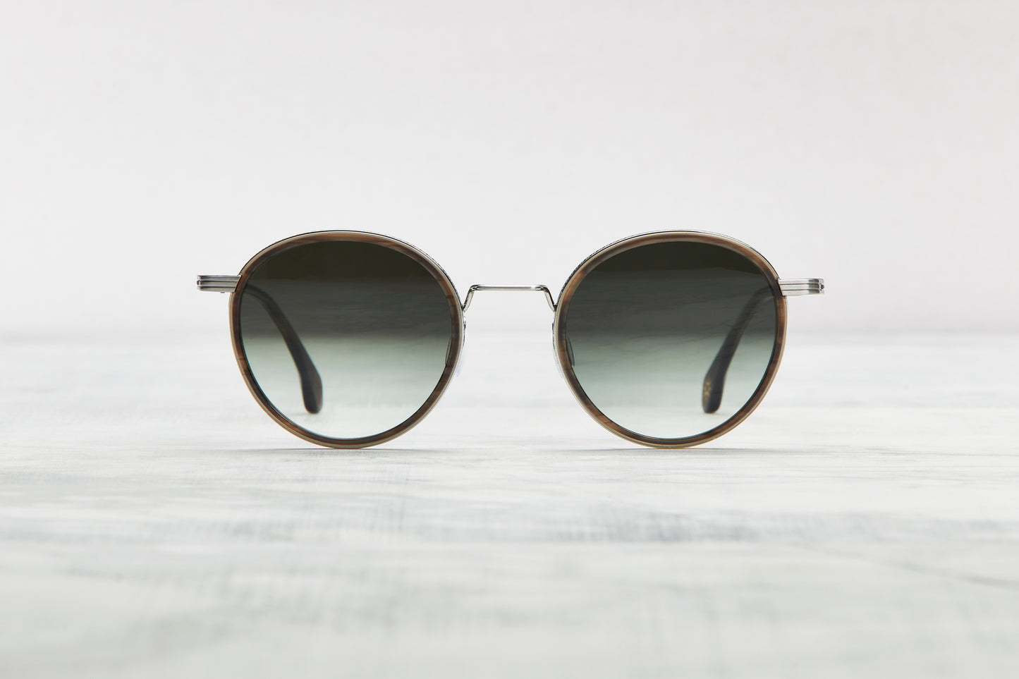 Ixelles - Brushed Silver