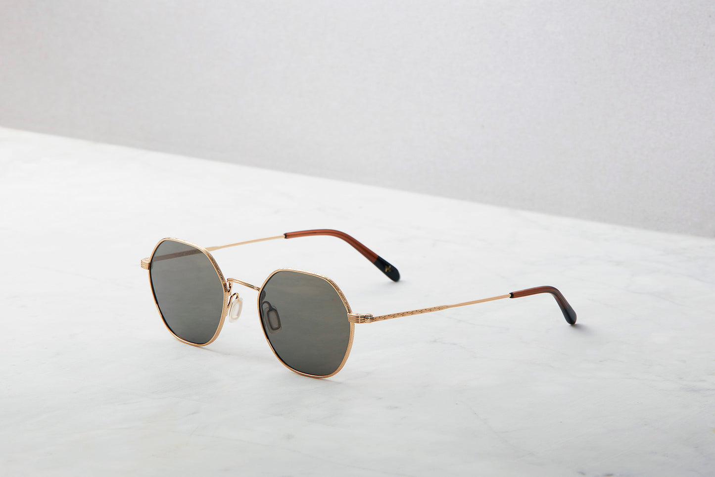 Larnaca - Brushed gold