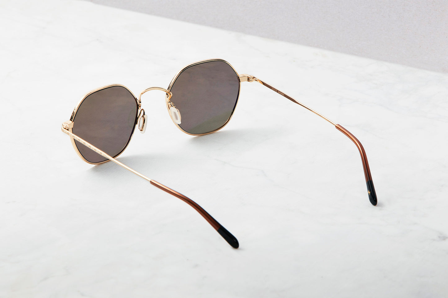 Larnaca - Brushed gold
